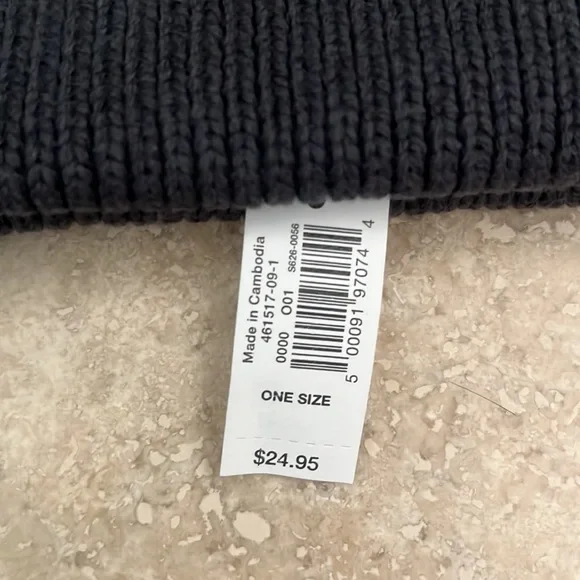 💕HP💕NWT! Gap adult gray cap - cotton, polyester - Picture 2 of 4